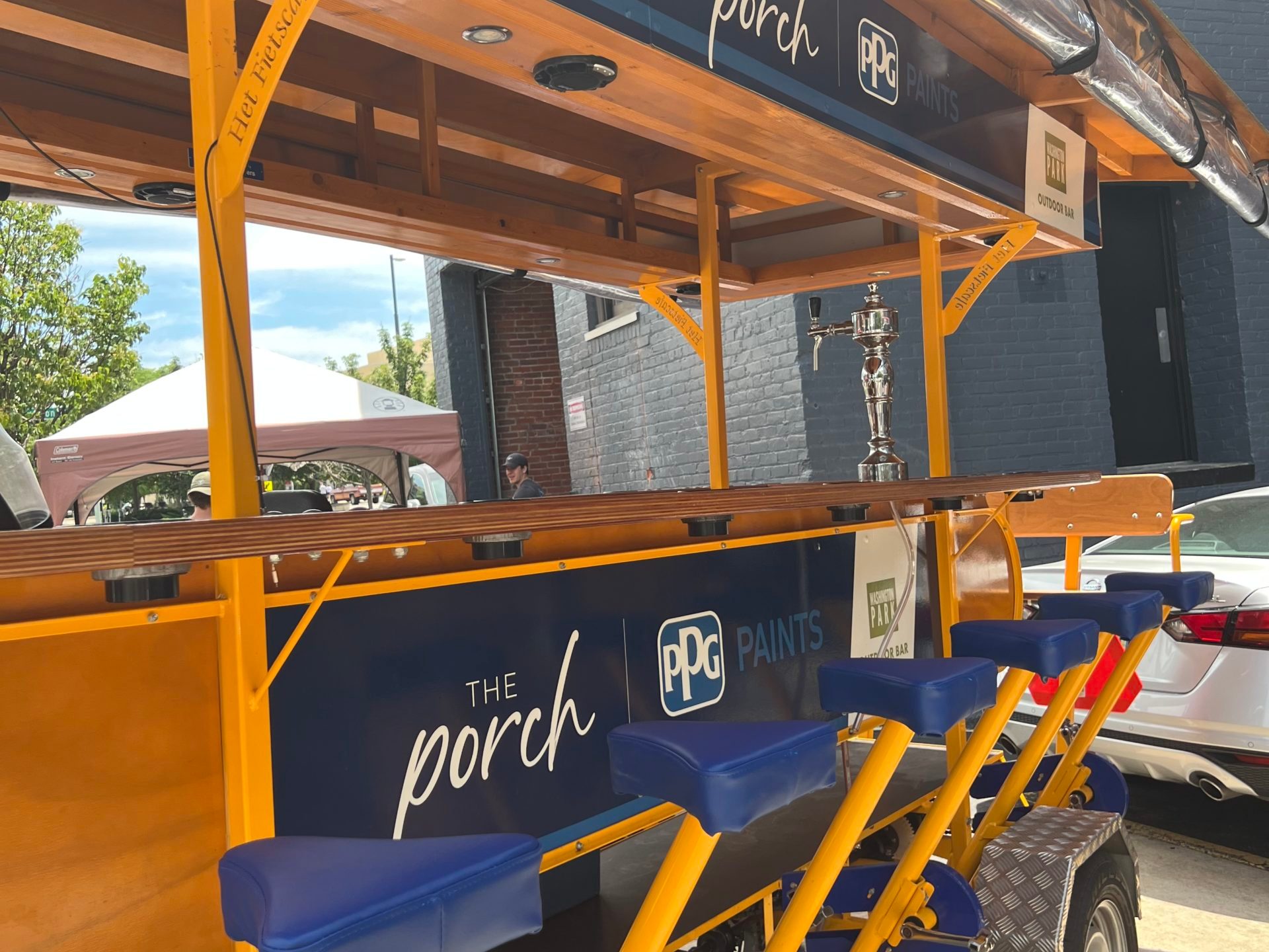 a truck is parked in front of a building